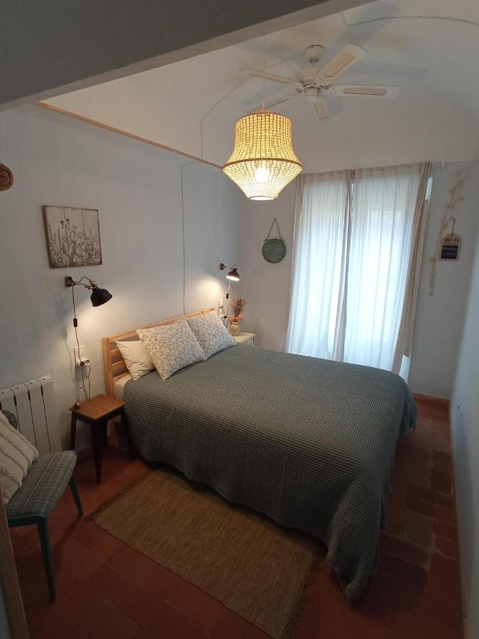 Les Magranes Bed & Breakfast Argelaguer Buitenkant foto