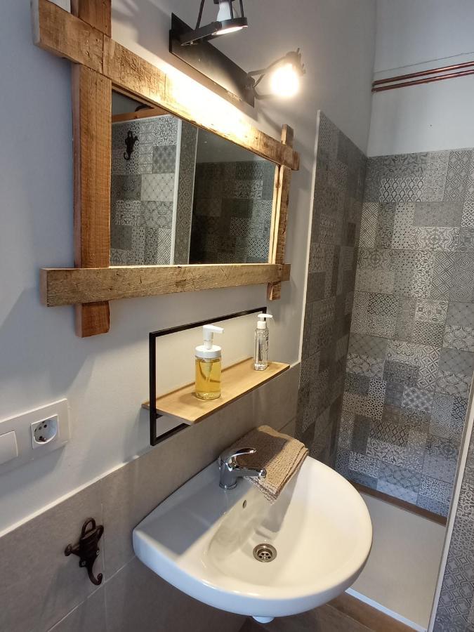 Les Magranes Bed & Breakfast Argelaguer Buitenkant foto